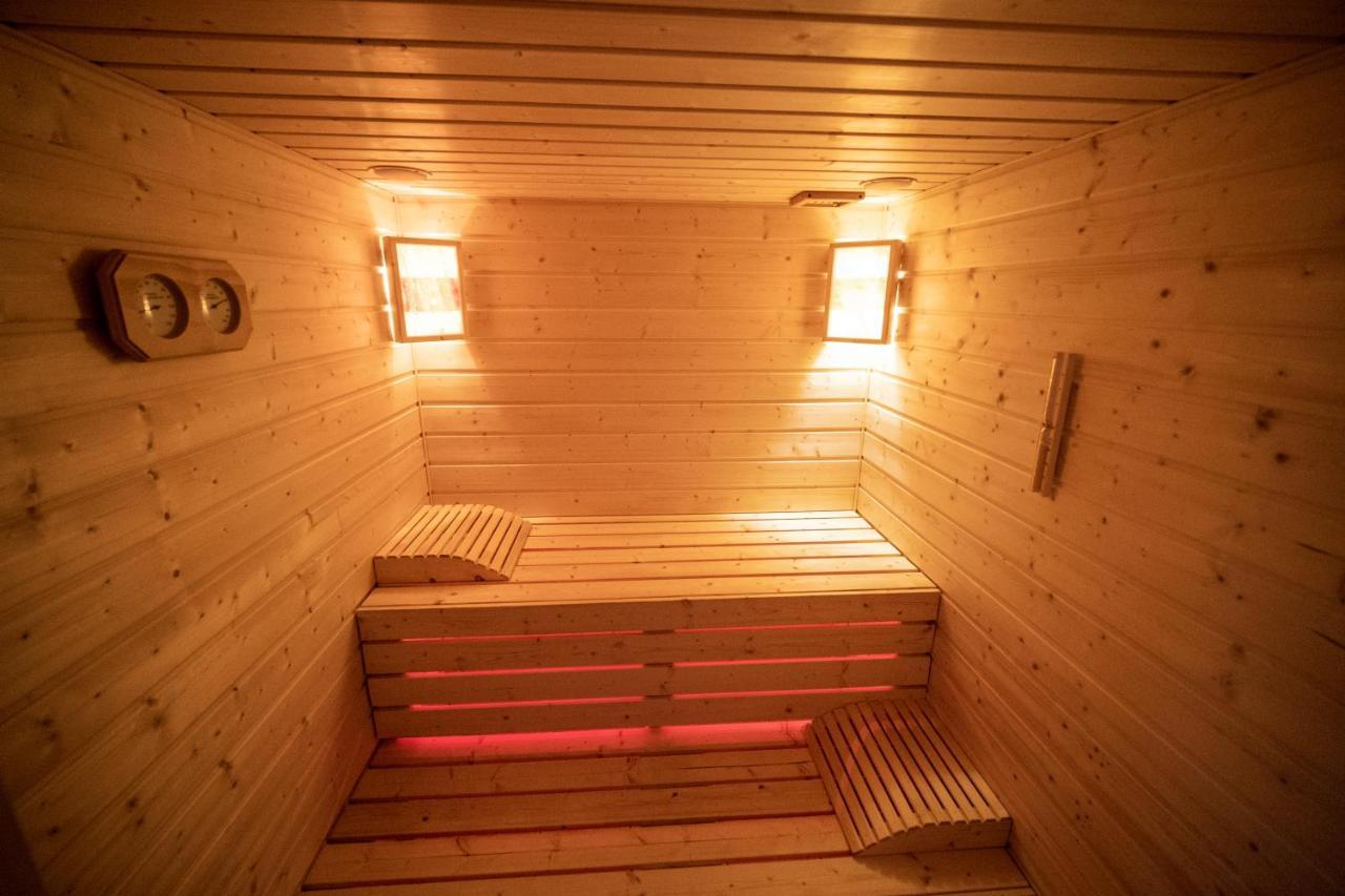 Dom Na Wzgorzu Z Widokiem Na Jezioro Z Balia I Sauna Lipnica  外观 照片